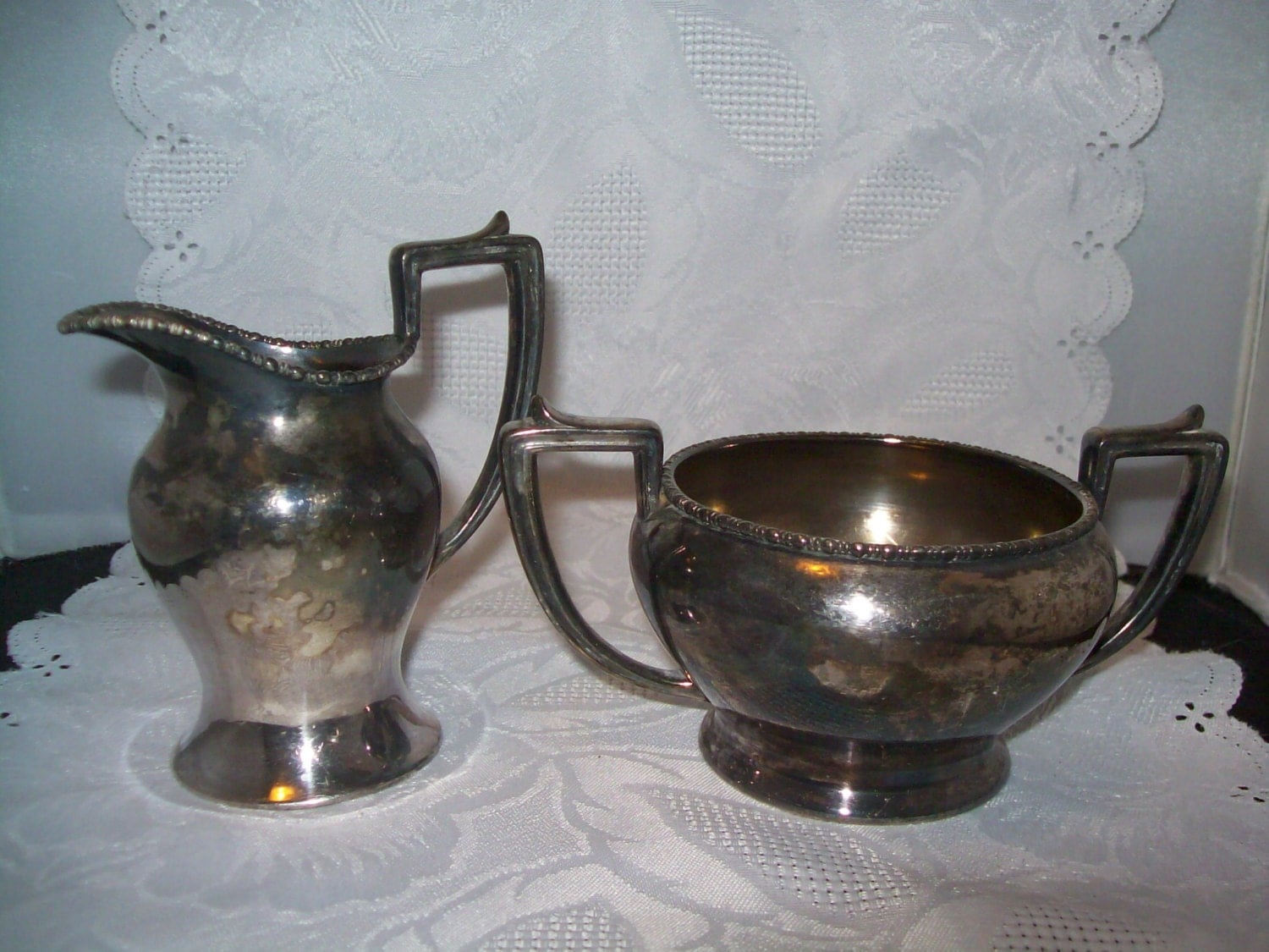 Victor Silver co. quadruple silver plate Cream and Sugar set