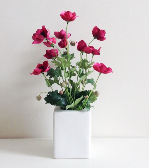 Items similar to Artificial Spring Floral Arrangement / Faux Flowers