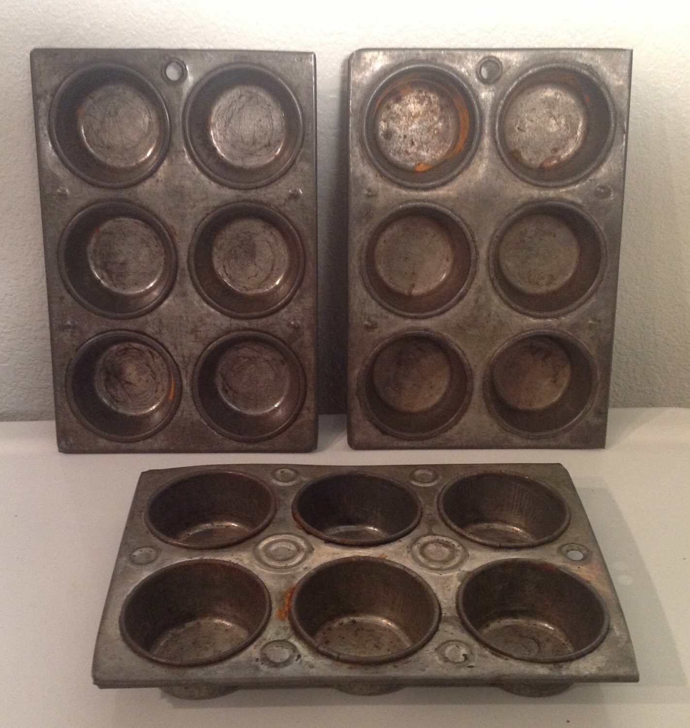 Vintage Muffin Tins Vintage Small Metal Muffin Tins