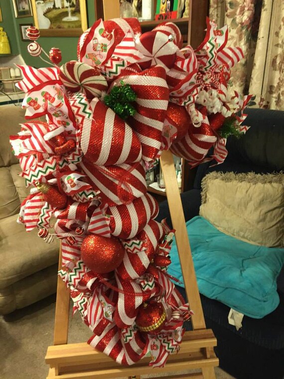 Christmas Candy Cane Door Decor by Acadianacraftandmesh on Etsy