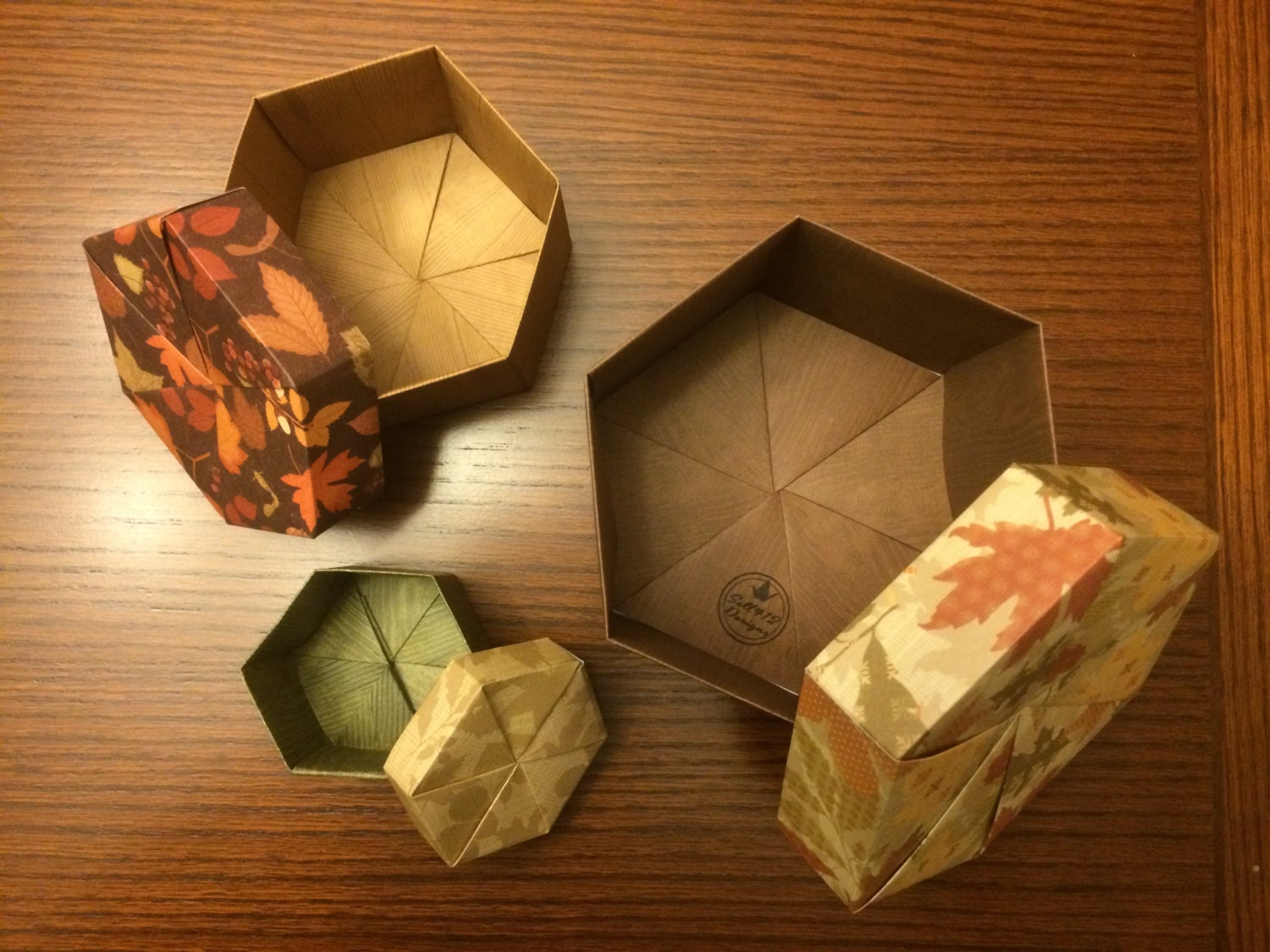 Set of 3 Nesting Autumn Origami Hexagon Boxes with Lids