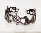 Vintage 70's Nautical Ship Boat Wheel Chain Link Bracelet Pewter Tone Signed AJC