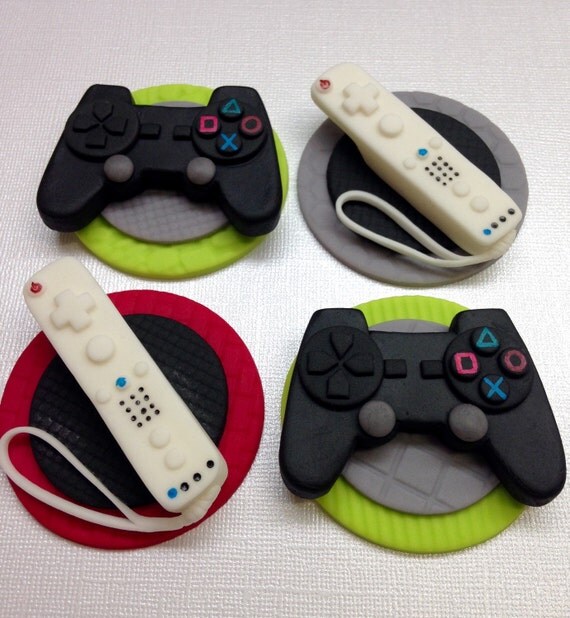 Items similar to Video Game Fondant Cake Topper, Gaming Controller