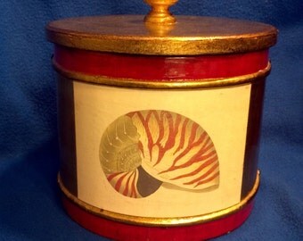 A Florentia Tole Wood Ice Bucket