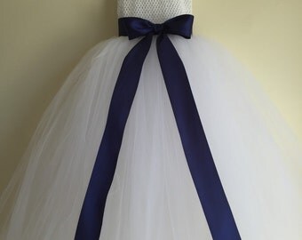 Items similar to Fairy-tale Style Tulle Wedding Dress on Etsy