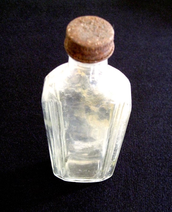 Antique glass medicine bottle The Chattanooga by Vinphemera