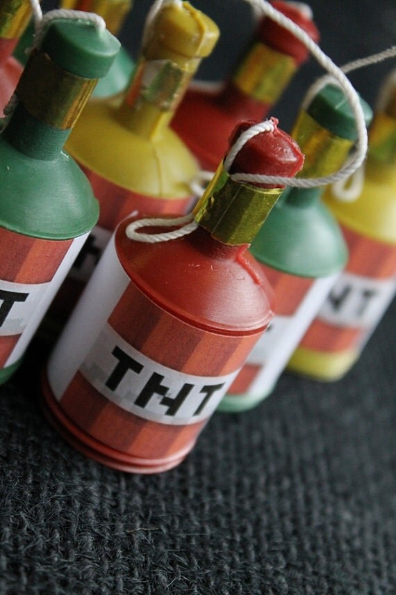 PDF file TNT stickers for Party poppers by