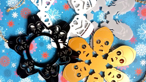 CYBER MONDAY get 10% off Star Wars inspired Christmas Ornament Decorations set of 4, comes in 4 shapes and 4 colours!