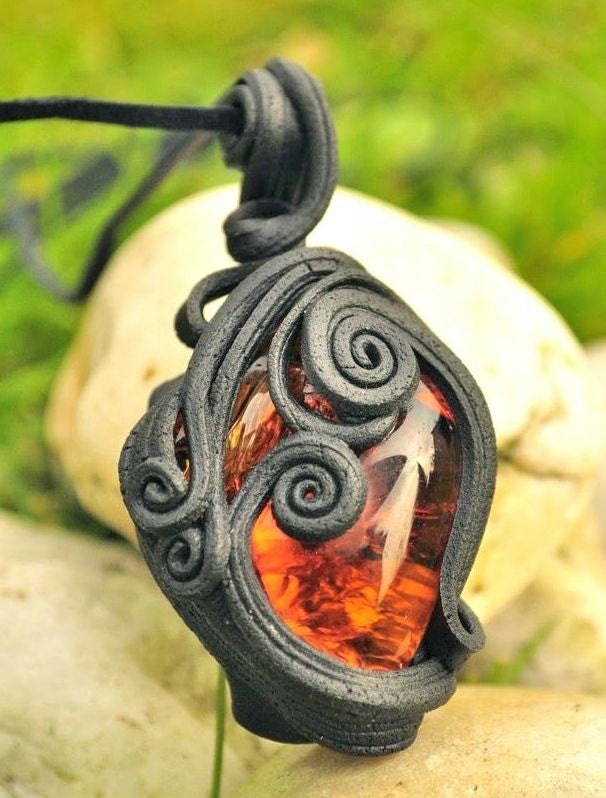 THE FIRE Fantasy Glass Pendant Necklace Jewelry Jewellery