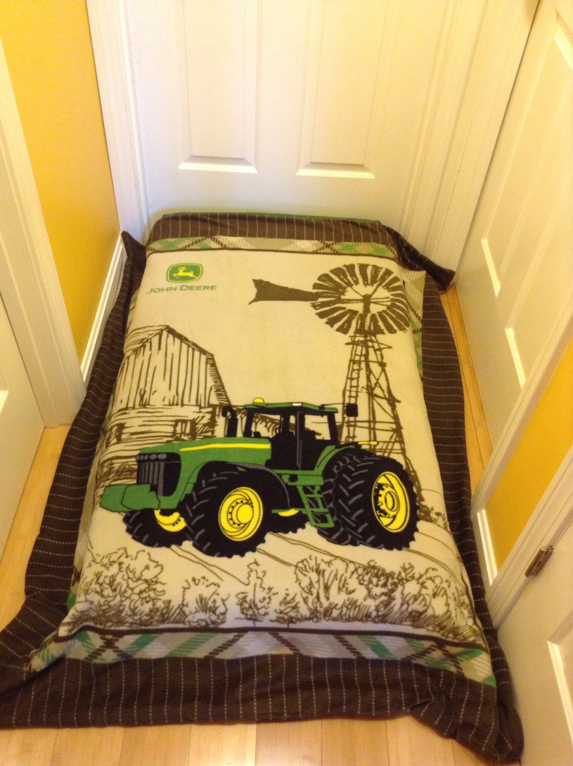 Find Out 29+ Truths About John Deere Throw Blankets  They Missed to Tell You.