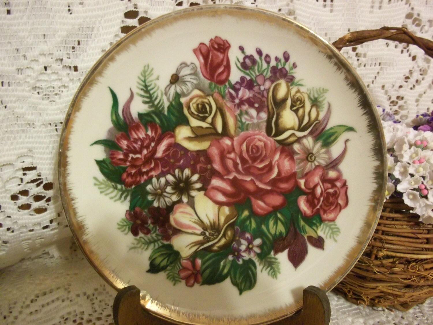 Vintage Gold Gilt Rose Bouquet Decorative Plate Victorian