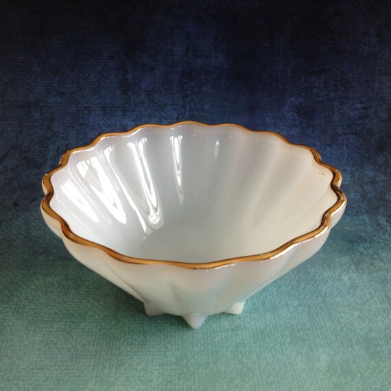 Vintage white milk glass bowl with 22k gold trim and sunburst