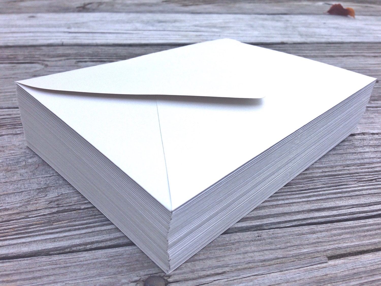 50-a7-5-white-outer-invitation-envelopes-5x7-wedding