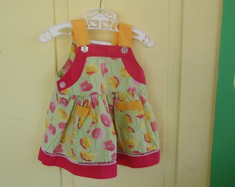 Vintage Bright Poppy baby girls Dress Size 6 to 9 Months