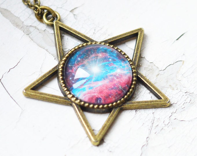 GALAXY // Pendant in the form of a star of metal brass with the image of Space under glass // Space, World // Blue, Pink, Purple // Fashion