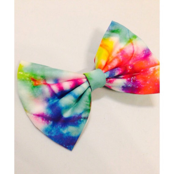 Tie-dye bows