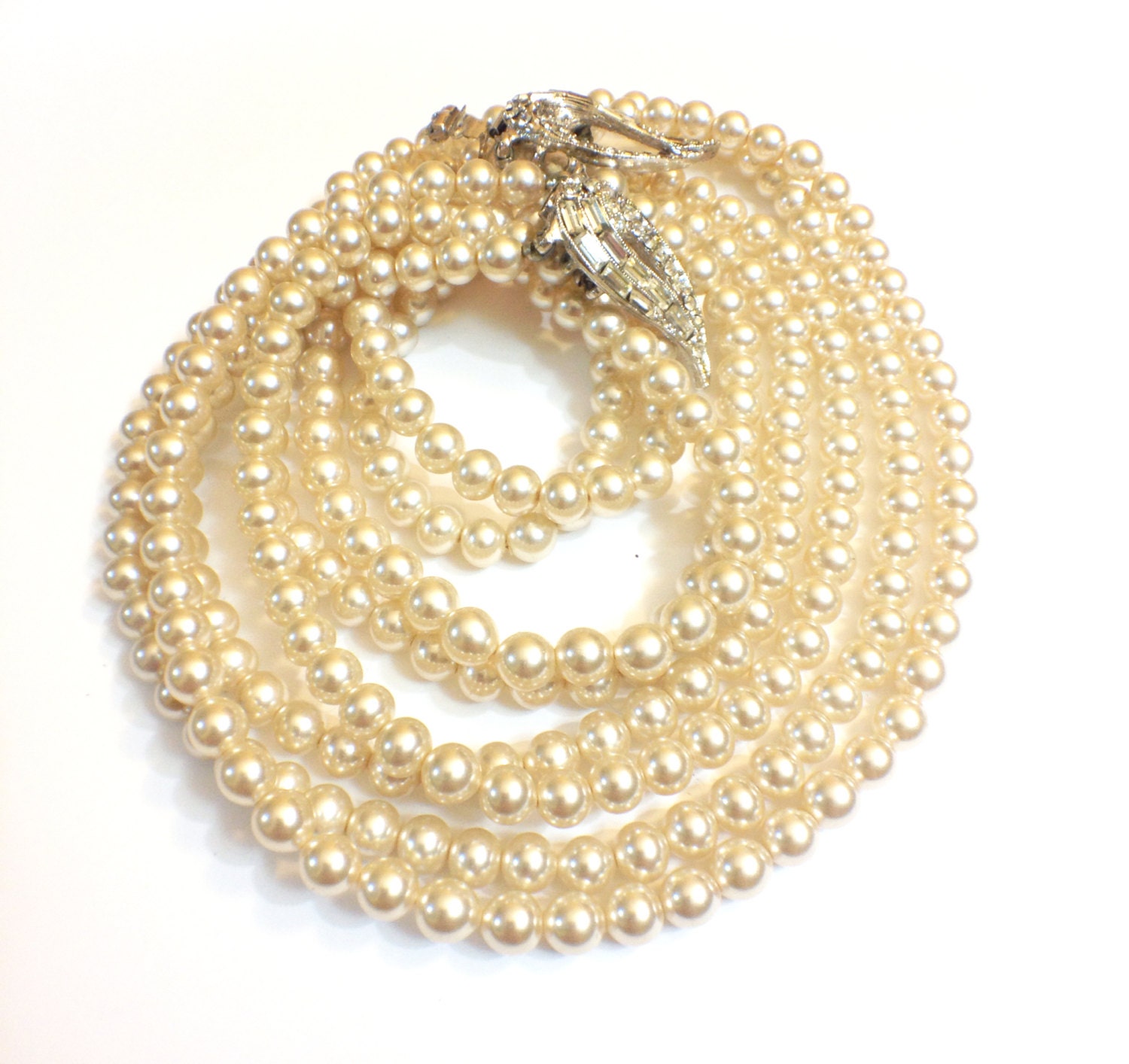 Vintage Four Strand Pearl Necklace with Rhinestone Cat's