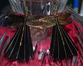Beautiful Vintage Brass Dragonfly Earrings from the 80's (1017212-G)