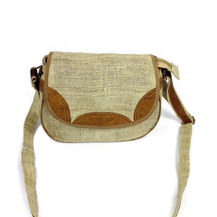 Hemp Purse. Handmade Hippie Purse. Natural Great by EarthlyThread