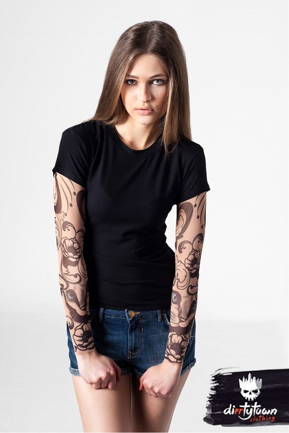 Tattoo Tshirt avec MYSTIC chat tatouage manches tatouage