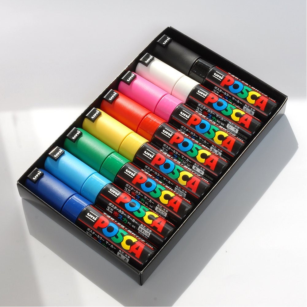 UniPosca Japan Paint Marker Pen Bold Point Set of 8 Color
