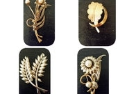 Pearl Floral Brooches Pins set of 4 Pearl Brooches Vintage Pearl Gold and Silver Plated Brooches Pins