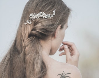 Wedding Hair Comb , Bridal Hair Accessories , Ivory Pearl Comb, Bridal Hair Piece , Wedding Comb, Hair Accessory , Opal Swarovski Hair Comb