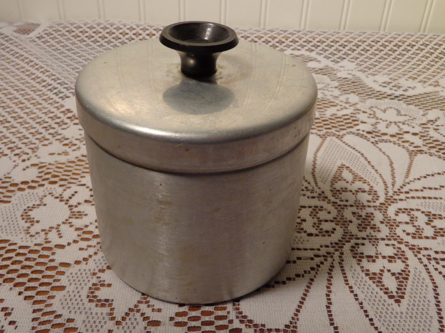 Vintage Aluminum Grease Jar with Strainer 141061