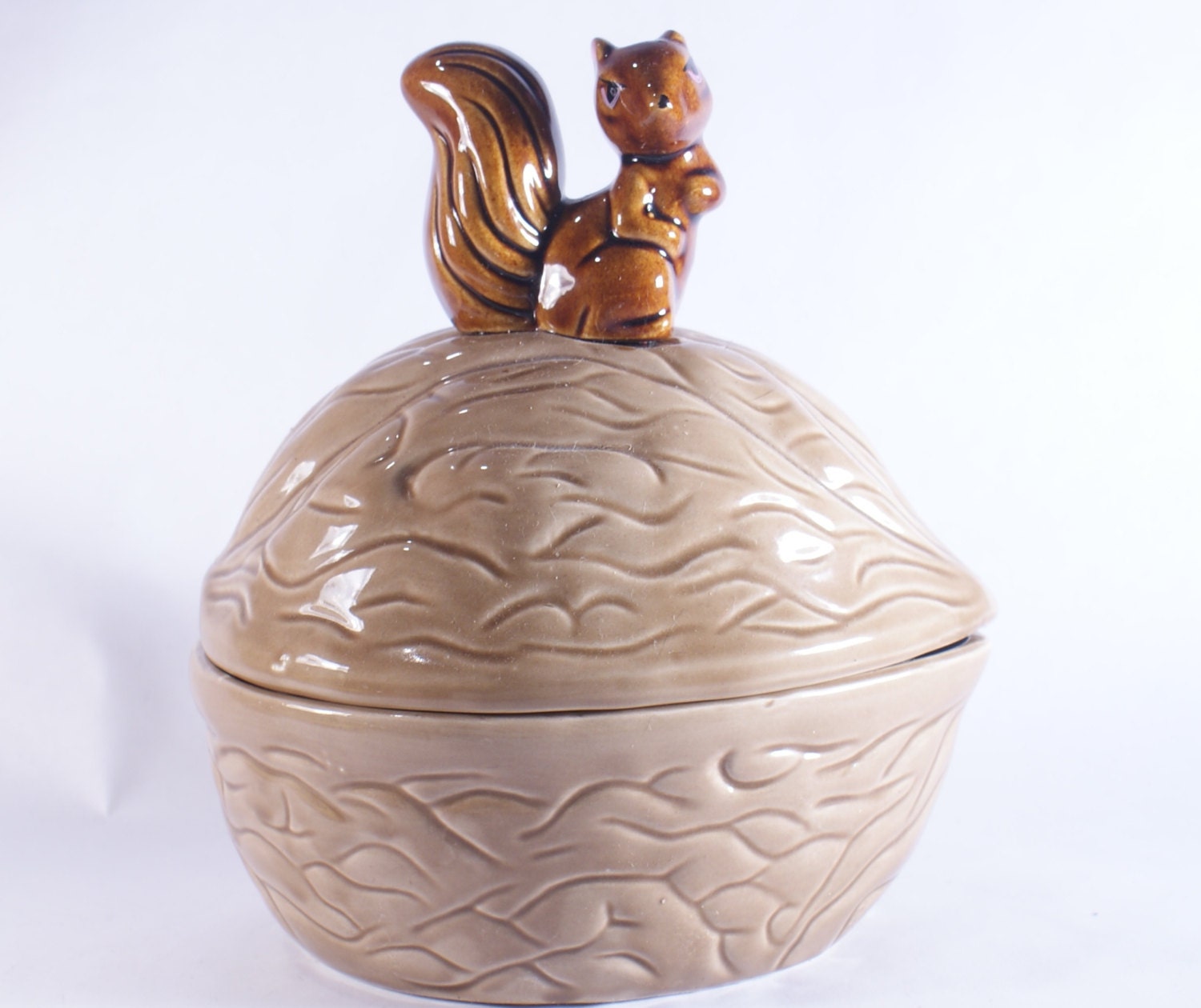 Squirrel Nut Ceramic Bowl Dish Walnut Covered Vintage Candy