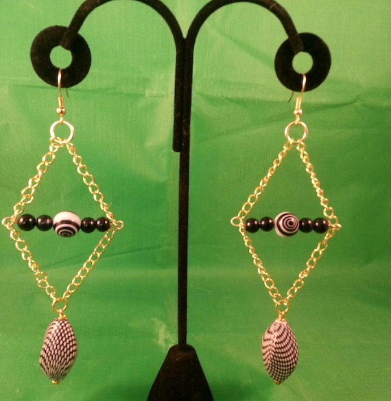 Items similar to Hanging Earrings on Etsy