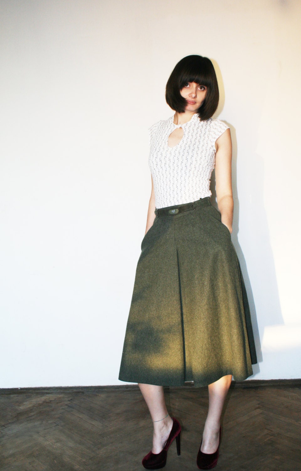 Maxi green wool skirt Big pockets boho skirt Full long skirt