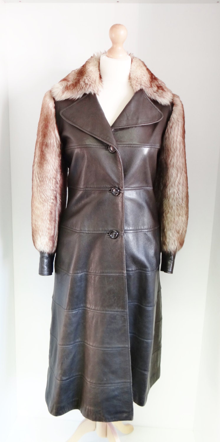 Vintage Leather Coat 1970s with Sheepskin Shearling Fur
