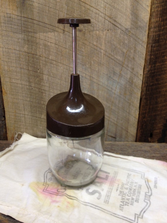 Vintage Gemco Food Chopper Made in USA Dark Brown Nut