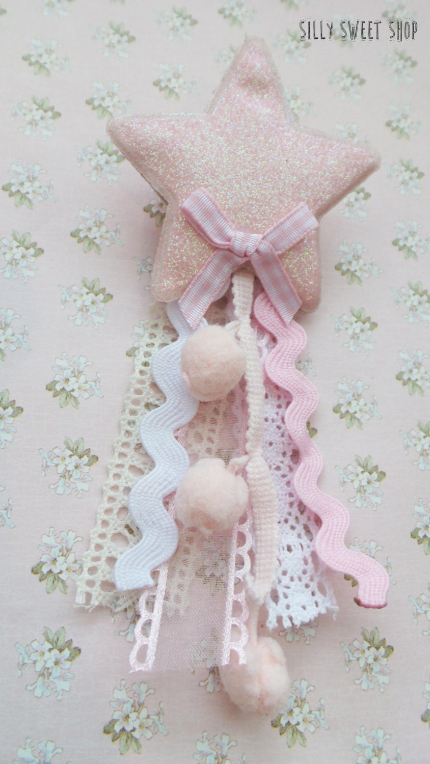 Pastel Shooting Star Brooch by on Etsy