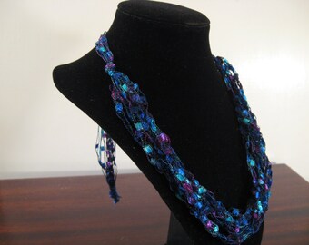 Trellis Necklace / Crochet Necklace Item No. 9