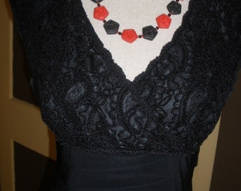 Oriental Statement Necklace in Red and Black