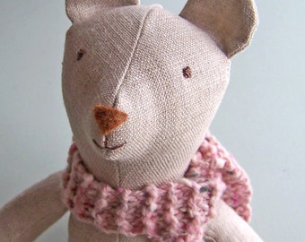 Stuffed Animal PDF sewing pattern, teddy bear, stuffed toy, linen stuffed bear, softie, plush, sewing pattern