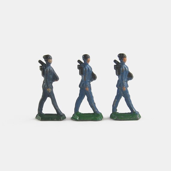 Dating lead toy soldiers
