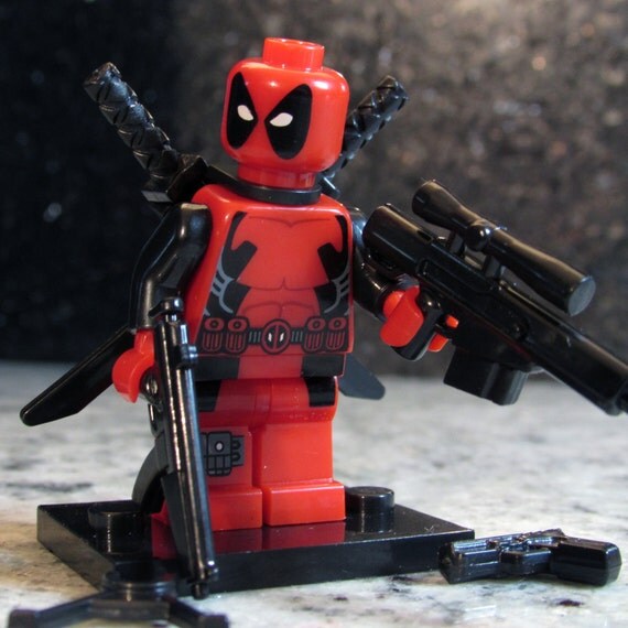 deadpool lego guy