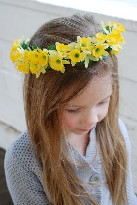 size yellow crown, Flower daffodils, small small flower etsy  crown