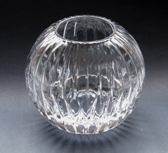 Crystal Rose Bowl. Mikasa Park Lane Crystal Rose Bowl. Bright