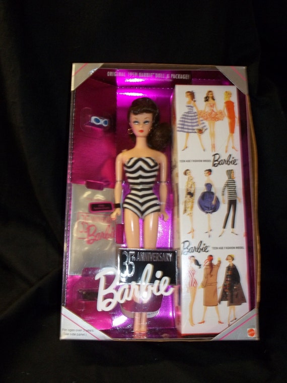 ORIGINAL 1959 BARBIE doll and package special edition 35th