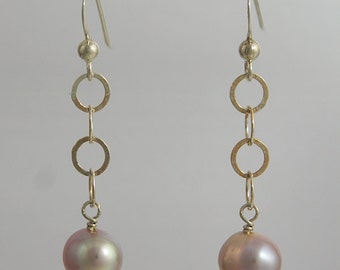 Mauve Pearl Drop Earrings