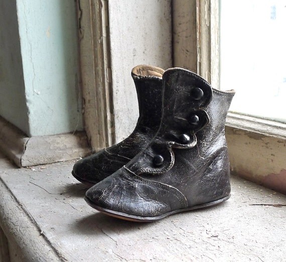 Victorian Button Up Children's Boots