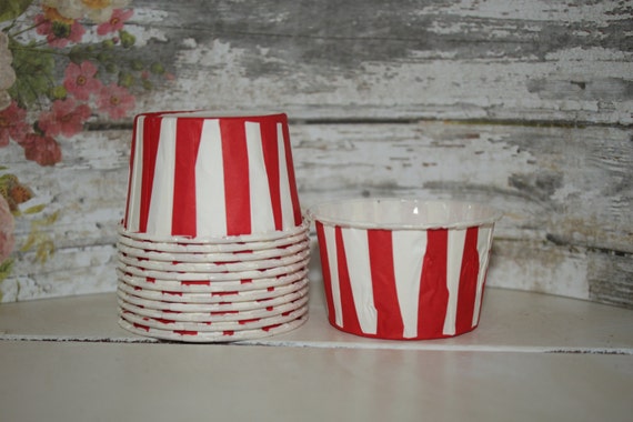 12 Red Nut Cup, Dessert Cups, Ice cream cups, red white, stripes Il_570xn