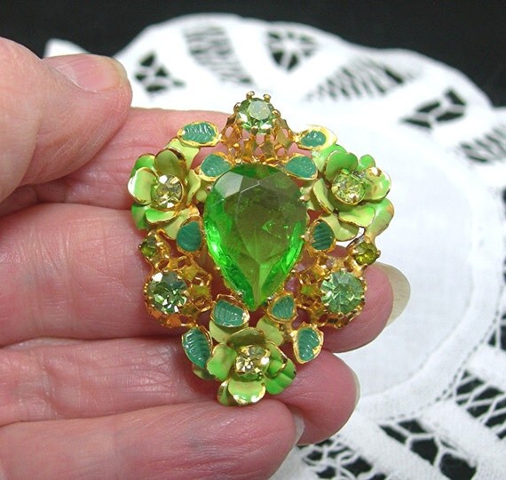 Green Austrian Rhinestone Brooch Vintage c1960 Costume