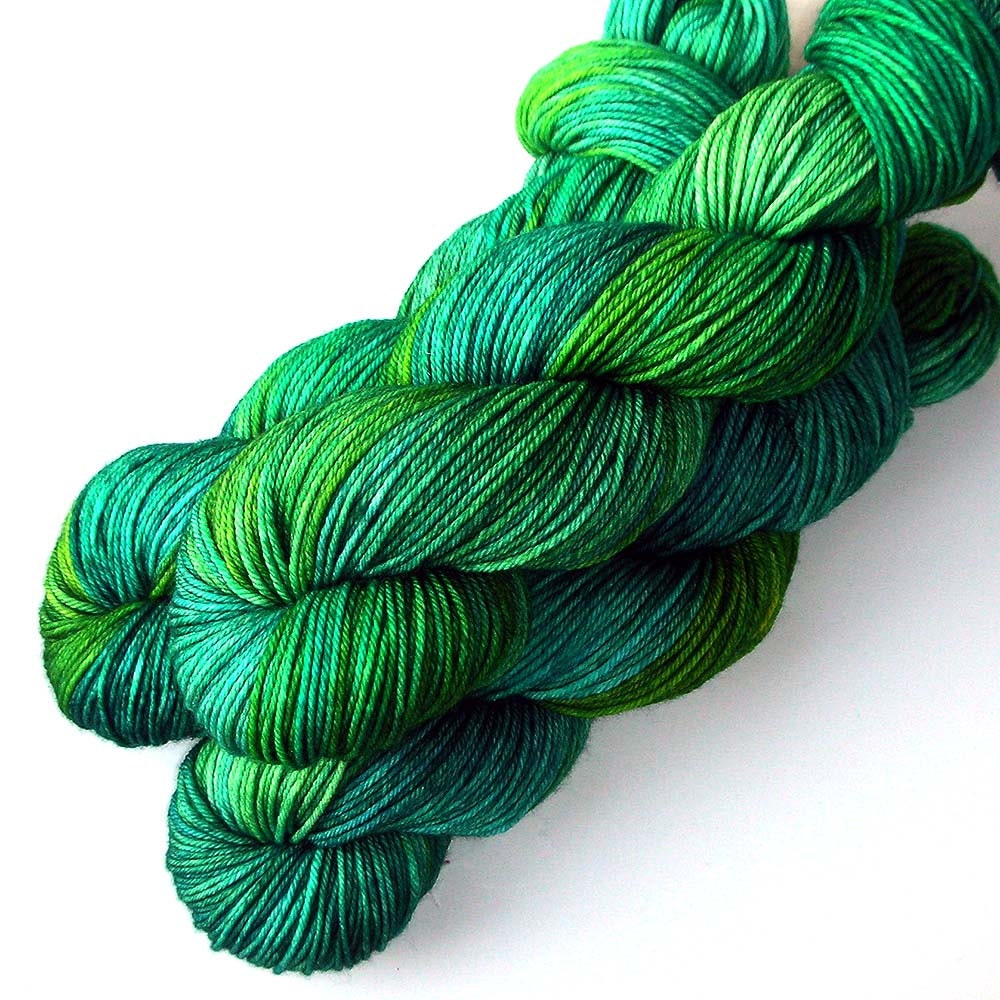 Light Worsted Weight Yarn Australia