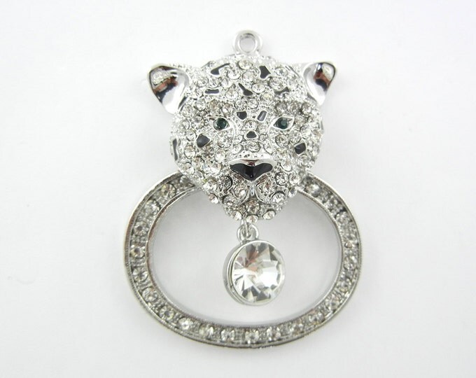 Rhinestone Leopard or Jaguar Pendant with Ring Silver-tone