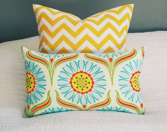Pop Garden Pop Daisey Red Lumbar Pillow Cover