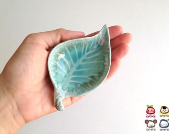 Ceramic Leaf Bowl, light blue, ceramic plate, dish, leaf dish, sauce, small, ceramic bowl, decoration, decor, decorative, brown, ceramic